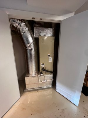 Furnace Issue - Experienced ABC service technicians performed the diagnose and repair furnace issue 
in Los Gatos, California.

Our team replaced broken blower
⚙️Brand: RADCO
⚙️Model: FB4ANF030000AFAA

🔘Customer noticed blower motor leaking oil

🔘Diagnostic result: blower is working, has oil leak, recommend to be replaced

Fixed same day
Warranty 6 Months.