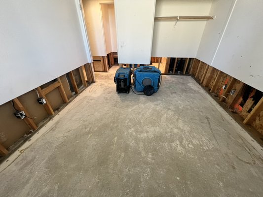 Sewage Water Damage, Quarts Hill California - This was a covered category 3 sewage loss. All contents, flooring, cabinetry and drywall had to be removed to properly decontaminate the effected areas. The homeowners were highly satisfied with the results! 😊 Sewage Water Damage, Quarts Hill California - This was a covered category 3 sewage loss. All contents, flooring, cabinetry and drywall had to be removed to properly decontaminate the effected areas. The homeowners were highly satisfied with the results! 😊
