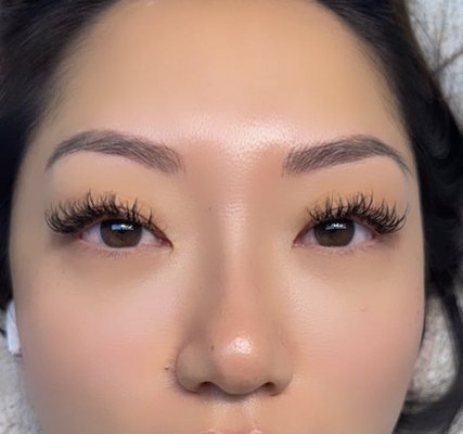 Sunflower Series - Sunflower Series is one of our popular sets! 
It helps open up your eyes and compliments all eyes shapes and eye folds, it’s an easy daily look!