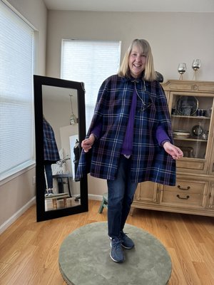 Custom dress - The customer had dreamed of owning a cloak for years, and I had the pleasure of bringing that dream to life. Custom dress - The customer had dreamed of owning a cloak for years, and I had the pleasure of bringing that dream to life.