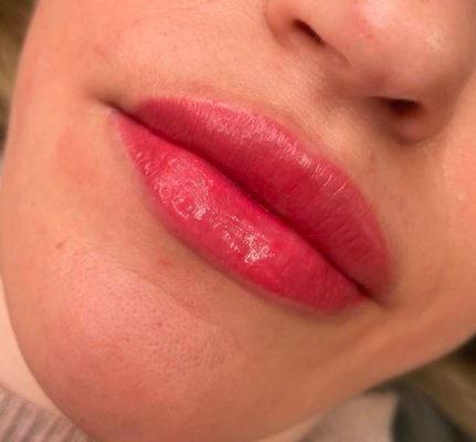 Lip Blush - If you like soft powder makeup look, this service is for you. Ombre brows will give you a gorgeous outline with a soft filled in look that you will love. Lip Blush - If you like soft powder makeup look, this service is for you. Ombre brows will give you a gorgeous outline with a soft filled in look that you will love.