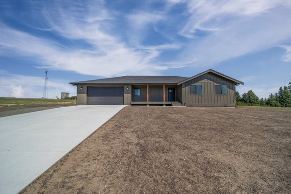 New Construction - New residential construction in Uniontown, WA. This home overlooks the beautiful Palouse in eastern Washington. New Construction - New residential construction in Uniontown, WA. This home overlooks the beautiful Palouse in eastern Washington.