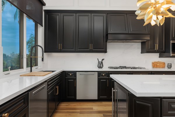 Cabinet Refinish: Rancho Santa Fe - Cabinet Painting Service
From brown wood to Caviar Black Cabinets.
Project Cost: $25,000 - $35,000