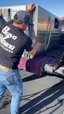 Refrigerator Removal - This customer ordered a new refrigerator and the old one wasn't working so well and was giving to someone that could use it after getting it fixed. Refrigerator Removal - This customer ordered a new refrigerator and the old one wasn't working so well and was giving to someone that could use it after getting it fixed.