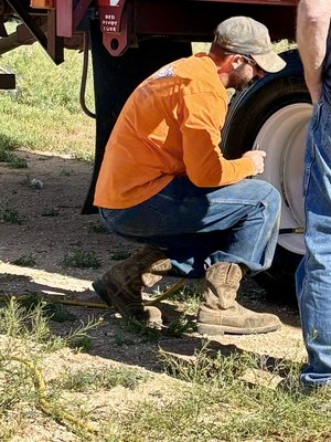 Flat Tire Repair - I took a call earlier on a Friday morning needing assistance with a flat tire. I arrived less than 45 minutes after the call and was out of there within a hour of fixing his tire for the wonderful gentleman.