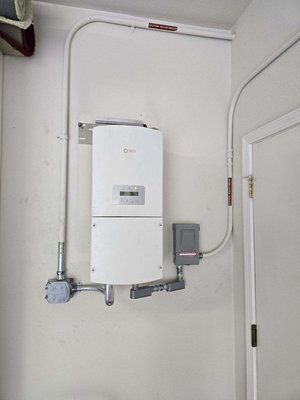 Inverter swap - SMA 10 yr old inverter that stopped working. Replaced with a 7kw Solis 4G smart inverter Inverter swap - SMA 10 yr old inverter that stopped working. Replaced with a 7kw Solis 4G smart inverter