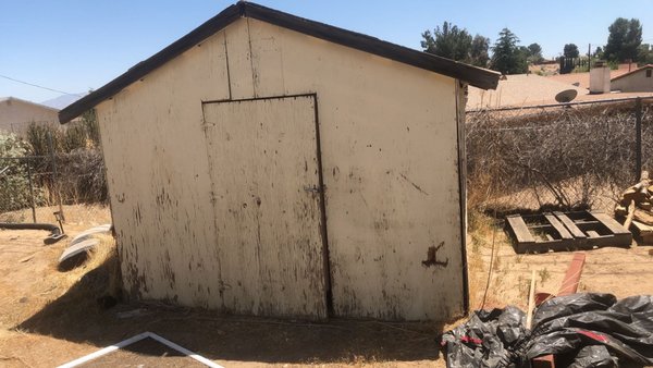 Yard shed demolition & removal - Yard demolition & clear out