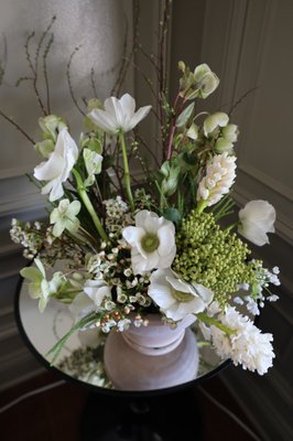 Design Work - We love working magic with flowers to create an extraordinary symphony of color and composition.