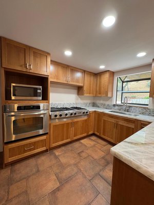 Kitchen Renovation - Renovated kitchens that combine beauty, functionality, and comfort in every detail. Kitchen Renovation - Renovated kitchens that combine beauty, functionality, and comfort in every detail.