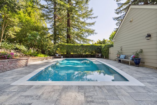 Pool Decks - Pool deck paving should be done with careful attention to detail, especially considering its proximity to water. Safety, durability, and aesthetics are all important considerations in creating a functional and inviting poolside space. Pool Decks - Pool deck paving should be done with careful attention to detail, especially considering its proximity to water. Safety, durability, and aesthetics are all important considerations in creating a functional and inviting poolside space.