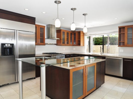 Costa Mesa Townhome Listed and Sold! - Larry Birnbaum worked with this Seller from out-of-state to get his investment property listed and sold in Eastside Costa Mesa!