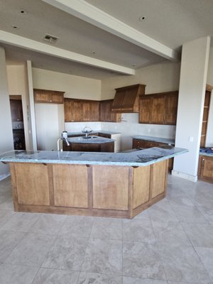 Kitchen Demo - Out with the old! 💥💪 Swipe to see the transformation—this kitchen went from outdated to a clean slate, ready for a fresh new look. We removed the old cabinets, countertops, and flooring, stripping it down Kitchen Demo - Out with the old! 💥💪 Swipe to see the transformation—this kitchen went from outdated to a clean slate, ready for a fresh new look. We removed the old cabinets, countertops, and flooring, stripping it down