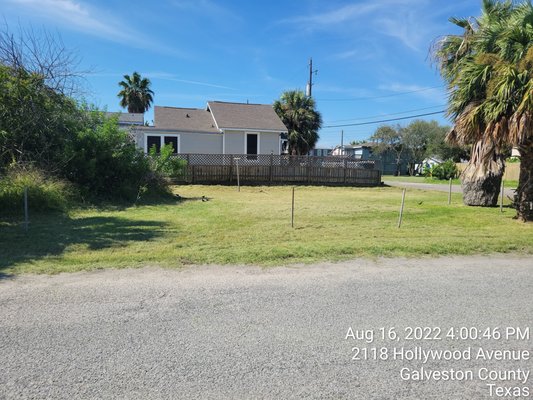 Empty lots - We can handle any size lot you need done. don't hesitate to reach out to us for a quote! Empty lots - We can handle any size lot you need done. don't hesitate to reach out to us for a quote!