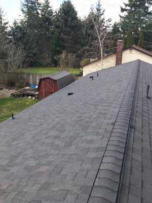 Des Moines Composition - Project Highlights
CertainTeed Landmark Composite Roof Shingles
Shingle color: “Moire Black"
Replaced old composition shingles
Repaired the plywood as necessary
Fire, Wind, Tear and Wind Driven Rain Resistance
CertainTeed industry-best warranty