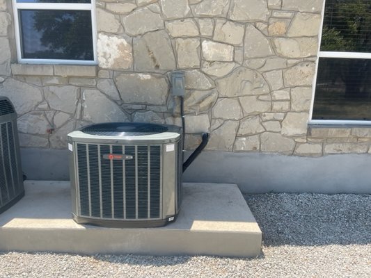 Complete new unit installed in a day. - From the inside out, we replaced the entire unit in a day! Complete new unit installed in a day. - From the inside out, we replaced the entire unit in a day!