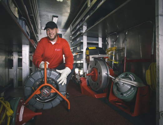 On the Job: Inspection - When you suspect something’s wrong with your drain or sewer lines, it’s important to have specialists equipped to identify and resolve the problem right away – that’s where we come in. Whether it’s a recurring drainage problem, a real estate inspection, or any unknown drainage issue, ZOOM DRAIN® takes out the guesswork. On the Job: Inspection - When you suspect something’s wrong with your drain or sewer lines, it’s important to have specialists equipped to identify and resolve the problem right away – that’s where we come in. Whether it’s a recurring drainage problem, a real estate inspection, or any unknown drainage issue, ZOOM DRAIN® takes out the guesswork.