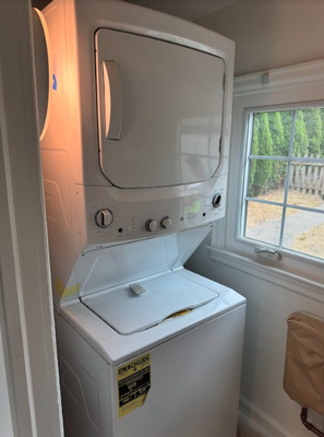 Washer & Dryer Services 206-687-2866 - Don’t let laundry day turn into a nightmare! At Staunch Appliance Pro, we specialize in top-notch repair services for washers and dryers with a commitment to excellence. With our prompt, professional service, you’ll be back to fresh laundry in no time. No job is too big or too small for us! Washer & Dryer Services 206-687-2866 - Don’t let laundry day turn into a nightmare! At Staunch Appliance Pro, we specialize in top-notch repair services for washers and dryers with a commitment to excellence. With our prompt, professional service, you’ll be back to fresh laundry in no time. No job is too big or too small for us!
