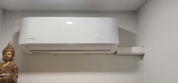 Body Shop Minisplit - Installing 2 condensers and 3 point minisplit air suppliers at the body shops