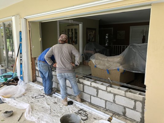 Williams Residence - Windows & doors replacement.