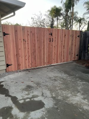 New double gate 14 ft long for 6 ft high - New double gate New double gate 14 ft long for 6 ft high - New double gate