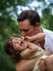 Gorgeous Family Photoshoot with Michelle & Dave - Fall is such a special time to capture magic moments with the kids. Capture before the time flies by!