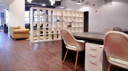 Dedicated Desks - Dedicated desks provide a more private, consistent workspace option.
Each dedicated desk comes with a lockable filing cabinet and plenty of space to set up shop.

Dedicated Desk Memberships include:

Mailing address
Unlimited 24/7 access to the space
5 conference room hours per month
All standard services & amenities