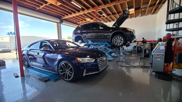 2018 Audi S5 Brakes Replacement and Maintenance - We specialize in maintenance and brake replacement. We only use OEM parts and warranty the parts and labor for 24 months or 24.000 miles. Yes even with the brakes. It took 6 hours to replace the front and rear brake pads, rotors, and sensors on this S5. At the same time, we installed some spacers and an oil change was done. Feel free to give us a call for your Audi's maintenance or repair. 2018 Audi S5 Brakes Replacement and Maintenance - We specialize in maintenance and brake replacement. We only use OEM parts and warranty the parts and labor for 24 months or 24.000 miles. Yes even with the brakes. It took 6 hours to replace the front and rear brake pads, rotors, and sensors on this S5. At the same time, we installed some spacers and an oil change was done. Feel free to give us a call for your Audi's maintenance or repair.