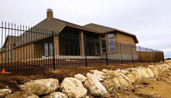 Home Builder Fencing - Home builder fencing and gates contribute to protecting a community and making it feel high-end, safe, and private. It is a great way to improve the look of your home while also providing privacy and security. There are many different types of home builder fencing available, so you can choose the one that best suits your needs. Vinyl fencing is a popular option because it is durable and easy to maintain. Wood fencing is another popular option, and it can add a natural look to your home. If you are concerned about security, aluminum or steel fencing might be the best option for you. Whatever type of home builder fencing you choose, it will surely add value to your home.
Perimeter fences are usually made of wood, vinyl, or metal, and they can be either solid or have gaps between the pickets. Home builders often install perimeter fencing as part of the home construction process, but in some cases, homeowners may choose to install their own perimeter fencing after the construction. Home builder fencing is most commonly used in private communities like gated neighborhoods and Homeowner Associations (HOAs), but it can also be used in public spaces like parks and playgrounds.
Discount Fence USA knows that the safety of a community is a top priority, and we offer quality fence and security gate installation and repair for any community. We are a trusted home builders fence company in Austin that provides a variety of fencing options to choose from. Thus, you can find the perfect fence for your needs. Plus, our team is available 24/7 to help you with any questions or concerns you may have. Home Builder Fencing - Home builder fencing and gates contribute to protecting a community and making it feel high-end, safe, and private. It is a great way to improve the look of your home while also providing privacy and security. There are many different types of home builder fencing available, so you can choose the one that best suits your needs. Vinyl fencing is a popular option because it is durable and easy to maintain. Wood fencing is another popular option, and it can add a natural look to your home. If you are concerned about security, aluminum or steel fencing might be the best option for you. Whatever type of home builder fencing you choose, it will surely add value to your home.
Perimeter fences are usually made of wood, vinyl, or metal, and they can be either solid or have gaps between the pickets. Home builders often install perimeter fencing as part of the home construction process, but in some cases, homeowners may choose to install their own perimeter fencing after the construction. Home builder fencing is most commonly used in private communities like gated neighborhoods and Homeowner Associations (HOAs), but it can also be used in public spaces like parks and playgrounds.
Discount Fence USA knows that the safety of a community is a top priority, and we offer quality fence and security gate installation and repair for any community. We are a trusted home builders fence company in Austin that provides a variety of fencing options to choose from. Thus, you can find the perfect fence for your needs. Plus, our team is available 24/7 to help you with any questions or concerns you may have.