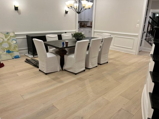 Engineered Hardwood - Over 4,000 sq/ft of European Oak hardwood installed throughout main floor and 2nd floor. Engineered Hardwood - Over 4,000 sq/ft of European Oak hardwood installed throughout main floor and 2nd floor.