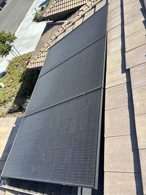 Solar Panels/Windows - Our process is safe for your roof, safe for your solar panel system, and designed to help improve energy production while keeping your panels looking like new. Solar Panels/Windows - Our process is safe for your roof, safe for your solar panel system, and designed to help improve energy production while keeping your panels looking like new.