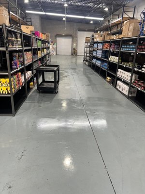 🏢 Commercial Cleaning - 📍 Client: Galaxy Vapes Supplies – Warehouse & Offices
✨ Service: Deep Cleaning & Maintenance
A busy warehouse means dust, spills, and clutter—but not on our watch! Scrubbers gave Galaxy Vapes Supplies a full refresh, from scrubbing office desks to sweeping warehouse floors. We removed built-up dust, sanitized high-touch areas, and polished breakrooms to keep the workspace safe and spotless. Now, with our regular maintenance cleaning, their team enjoys a cleaner, healthier, and more productive environment every day. The manager told us, "Our facility has never looked this good!" 🚛✨ 🏢 Commercial Cleaning - 📍 Client: Galaxy Vapes Supplies – Warehouse & Offices
✨ Service: Deep Cleaning & Maintenance
A busy warehouse means dust, spills, and clutter—but not on our watch! Scrubbers gave Galaxy Vapes Supplies a full refresh, from scrubbing office desks to sweeping warehouse floors. We removed built-up dust, sanitized high-touch areas, and polished breakrooms to keep the workspace safe and spotless. Now, with our regular maintenance cleaning, their team enjoys a cleaner, healthier, and more productive environment every day. The manager told us, "Our facility has never looked this good!" 🚛✨