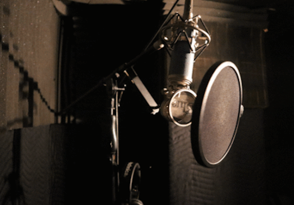 Studio B - Our 150 sqft studio is perfect for 2 Players. Our state of the art equipment delivers high quality results every time.