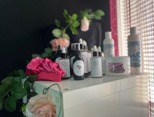 Our Products - Confident Cure Growth Oil
Rosé Water w/ mint & rosemary infusion
Sisterlock Products
Bonnets on Bonnets on Bonnets

“Allow us to Enhance your crown”