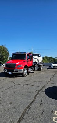 let's Hook Up 24/7 - if you need professional tow service? Look no further. Polina Transporter here to help with any tow needs. 15 years of experience state of the art equipment professional dedicated drivers. Let's Hook Up 24/7 let's Hook Up 24/7 - if you need professional tow service? Look no further. Polina Transporter here to help with any tow needs. 15 years of experience state of the art equipment professional dedicated drivers. Let's Hook Up 24/7