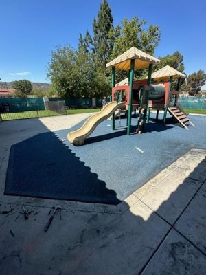 the learning experience. school simi valley - replaces all play areas that had rubber matting to our playground synthetic turf. the learning experience. school simi valley - replaces all play areas that had rubber matting to our playground synthetic turf.