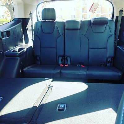 Winter Mobile Interior Detail - Mobile interior detail project included vacuuming, plastic trim restoration, –dash cleansing, upholstery, shampoo
