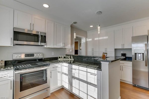 Gatewood Rd, Newport News, VA - Oct 2022 - Welcome to EZcabinetry, where craftsmanship meets efficiency. As a premier cabinetry business, we specialize in catering to builders, providing them with unparalleled service and quality products for their projects. Our commitment lies in delivering exceptional results with a focus on quick turnaround times, affordability, and a seasoned team of installers.