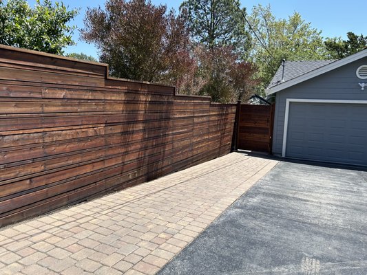 Horizontal restoration - Pressure wash and stain Horizontal restoration - Pressure wash and stain