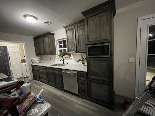 kitchen remodel - The remodel was done on a out dated kitchen that just did not match the rest of the house. We completely gutted the kitchen and built custom cabinets. kitchen remodel - The remodel was done on a out dated kitchen that just did not match the rest of the house. We completely gutted the kitchen and built custom cabinets.