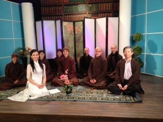 Meditation Discourse - Dr. Vo hosting the monks and nuns disciples of Thich Nhat Hanh, the late world-famous Zen master, on a meditation discourse