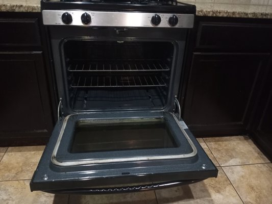 cleaning dezzy - love my job always double check before leaving have reasonable prices and give free quotes cleaning dezzy - love my job always double check before leaving have reasonable prices and give free quotes