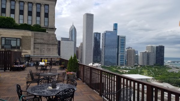 Commercial / Rooftop Decks - Commercial Rooftop Decks by Chicago Porch Authority
Chicago Porch Authority brings over three decades of experience to the design and construction of stunning commercial rooftop decks. We specialize in creating vibrant, functional outdoor spaces that elevate your business, whether it’s for restaurants, office buildings, or event venues. As a licensed and insured contractor, we ensure each project is built with top-quality materials like #1 treated lumber, Trex composite decking, and durable metal railings, offering both style and durability. Our team understands the unique demands of commercial spaces, designing decks that offer maximum usability, safety, and visual appeal. From sleek, modern designs to expansive multi-level decks, we work with you to create the perfect rooftop space for your business, enhancing both aesthetics and customer experience. Explore our portfolio to see how we can transform your commercial rooftop into an inviting, functional destination.