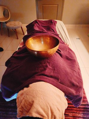 Sound Therapy - Deep relaxation and muscle regeneration. Pain relief for joints, muscles, sciatica, headache, migraine, and  spine injuries, shoulders, improved blood circulation. For better digestion. Highly recommend to people who has insomnia, anxiety and depression.