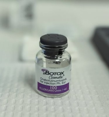 Botox Smooths, Softening fine lines and Wrinkles! - 💉✨ Botox® Cosmetic: What You Should Know ✨💉
Botox® Cosmetic isn’t just about smoothing wrinkles. It’s one of the most researched aesthetic treatments worldwide, with over 20 years of clinical studies backing its safety and effectiveness.
At our clinic, treatments are performed by Dr. Jetty & RN Aleah, who have advanced training in dermatology and facial anatomy. That means your results are designed to look natural, while being delivered with the highest standard of care.
✅ Health USA & FDA approved
✅ Decades of research and safety data
✅ Expertise-driven, patient-focused results
Thinking about Botox® Cosmetic? A consultation is the best way to learn what’s right for you. Call or DM us today. Botox Smooths, Softening fine lines and Wrinkles! - 💉✨ Botox® Cosmetic: What You Should Know ✨💉
Botox® Cosmetic isn’t just about smoothing wrinkles. It’s one of the most researched aesthetic treatments worldwide, with over 20 years of clinical studies backing its safety and effectiveness.
At our clinic, treatments are performed by Dr. Jetty & RN Aleah, who have advanced training in dermatology and facial anatomy. That means your results are designed to look natural, while being delivered with the highest standard of care.
✅ Health USA & FDA approved
✅ Decades of research and safety data
✅ Expertise-driven, patient-focused results
Thinking about Botox® Cosmetic? A consultation is the best way to learn what’s right for you. Call or DM us today.