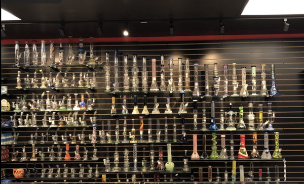 Water Pipes - What are the benefits of water pipe smoking?
Smoother smoke: The main reason why many smokers might opt for a water pipe is purely because they won't irritate the smoker's throat like cigarettes, roll up tobacco or cigars can. Warm water kills off any bacteria in the smoke, offering a cleaner inhalation while cool water will subsequently cool it. Water Pipes - What are the benefits of water pipe smoking?
Smoother smoke: The main reason why many smokers might opt for a water pipe is purely because they won't irritate the smoker's throat like cigarettes, roll up tobacco or cigars can. Warm water kills off any bacteria in the smoke, offering a cleaner inhalation while cool water will subsequently cool it.