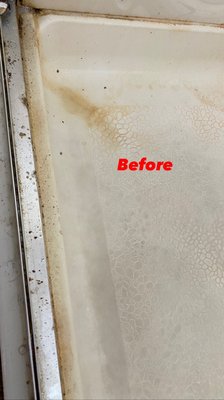 Truly Cleaning Services - Here is our work for today ! We had a lovely bathroom service for a tub and shower ! We have posted some before and after pictures ! Thank you for your business ! #blessings 🙏🏽