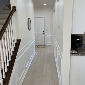 House paint - This paint was done. It is two separate houses. She is excited to show you some of our project projects that we are very proud of.