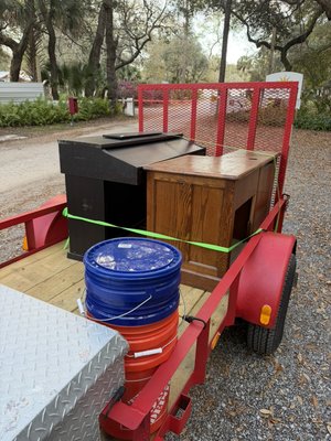 Piano/Desk Removal - Quick and efficient furniture removal by Junk Mate! We hauled away unwanted desks and office furniture, making space clean and clutter-free. Whether it’s furniture, bulk items, or full cleanouts, we provide reliable, hassle-free junk removal with same-day availability. Serving Marion, Lake, and Sumter counties!