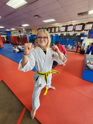 Junior Karate - 7 to 12 years - Karate for Kids at 7 to 12 years!\
Martial Arts is one of the best possible activities for children. They'll learn to defend themselves physically, but more importantly they'll build the mental and emotional skill sets necessary to conquer challenges like high school, college, and becoming a healthy, balanced adult.
Juniors Karate classes build strength in a real, functional way that benefits children of all ages. Flexibility isn't just for showing off, it has tremendous health benefits from increased quality of life to injury reduction. Increased balance, awareness and precision turn your little one into a real life ninja (and they'll love it). Junior Karate - 7 to 12 years - Karate for Kids at 7 to 12 years!\
Martial Arts is one of the best possible activities for children. They'll learn to defend themselves physically, but more importantly they'll build the mental and emotional skill sets necessary to conquer challenges like high school, college, and becoming a healthy, balanced adult.
Juniors Karate classes build strength in a real, functional way that benefits children of all ages. Flexibility isn't just for showing off, it has tremendous health benefits from increased quality of life to injury reduction. Increased balance, awareness and precision turn your little one into a real life ninja (and they'll love it).