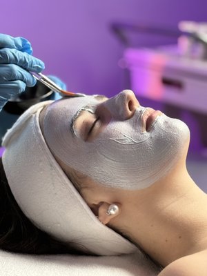 European Facial - This is a European skin care treatment with customized applications for your particular skin type.
It is a luxurious, pampering treatment that includes ultrasonic skin cleansing, light exfoliation, soothing steam, , extractions and deep pore cleansing, high frequency, stimulating décolleté, shoulders and neck massage. During the facial, excess sebum and other impurities are effectively removed from the skin. In addition, a mask and nourishing creams are used to hydrate and soothe the skin. (optional Add-ons available)